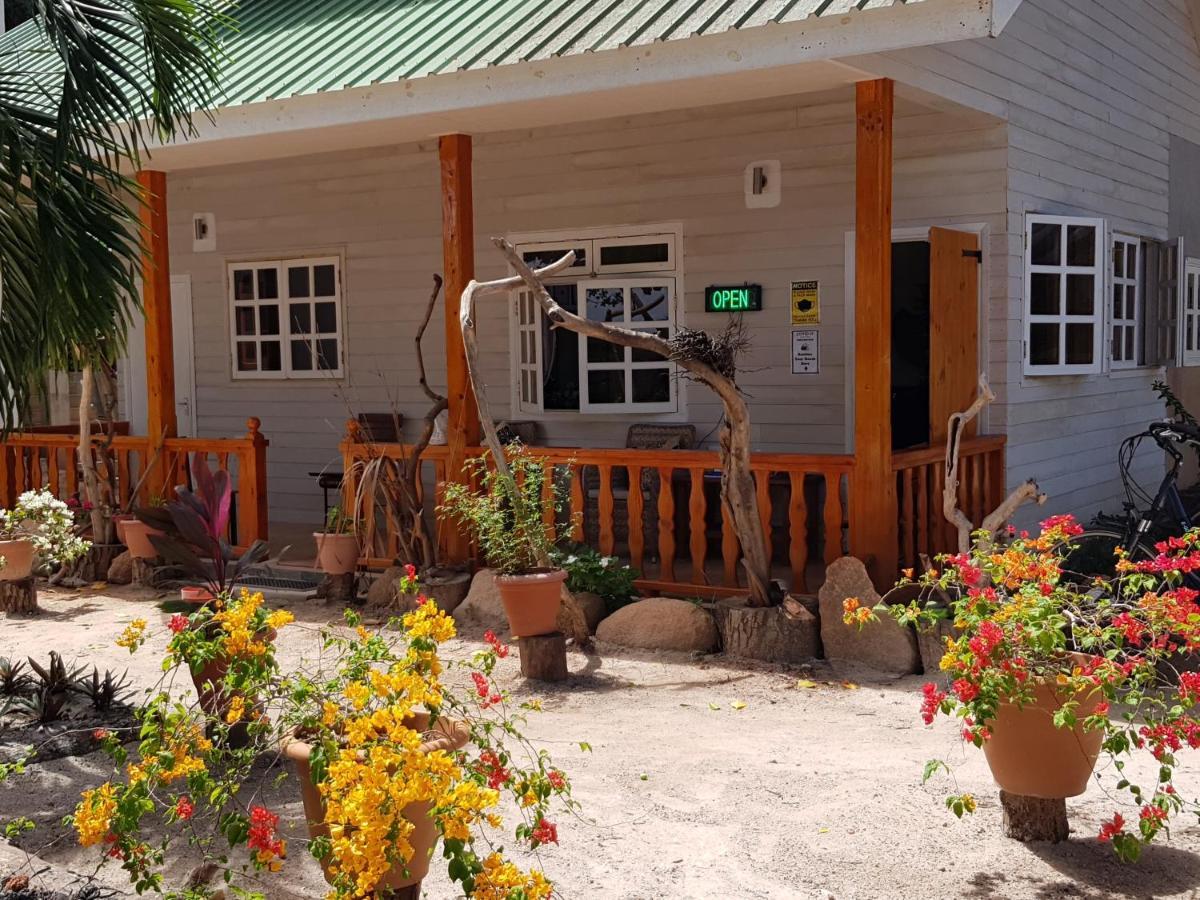 Villa Charette-Self Catering Villas La Digue Exterior photo